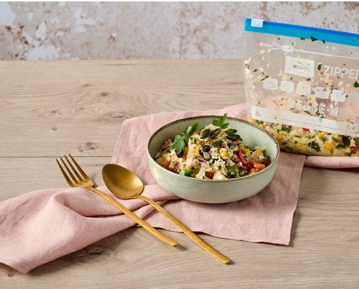 Knackiger Blumenkohlsalat – der perfekte Meal-Prep-Salat für unterwegs